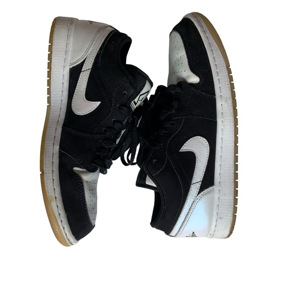 AIR JORDAN 1 LOW “DIAMOND” MENS NIKE SHOE SZ 7.5 - Picture 3 of 11